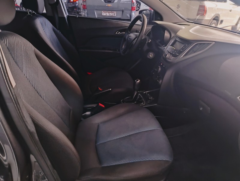 HB20 1.6 COMFORT 16V FLEX 4P MANUAL - 2015 - SãO SEBASTIãO DO CAí