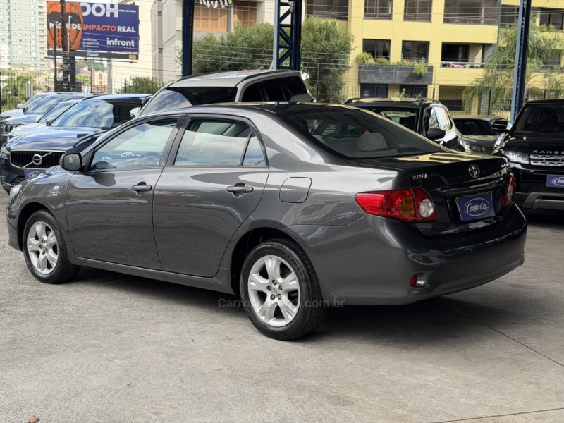 COROLLA 1.8 XEI 16V GASOLINA 4P MANUAL - 2010 - CAXIAS DO SUL