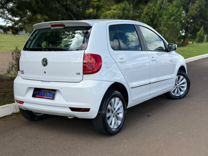 FOX 1.6 MI HIGHLINE 8V FLEX 4P MANUAL - 2014 - VACARIA