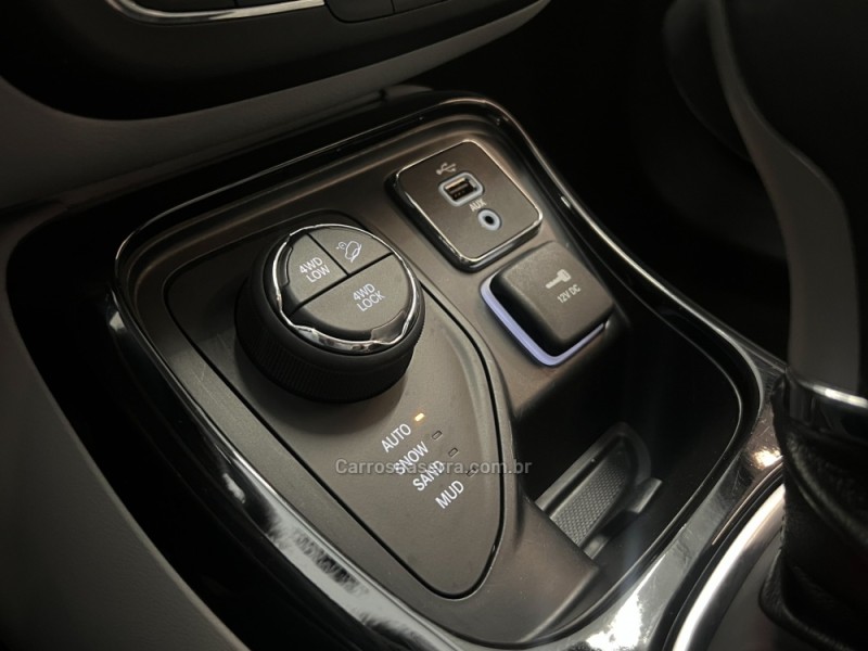 COMPASS 2.0 16V DIESEL LIMITED 4X4 AUTOMÁTICO - 2018 - FLORES DA CUNHA
