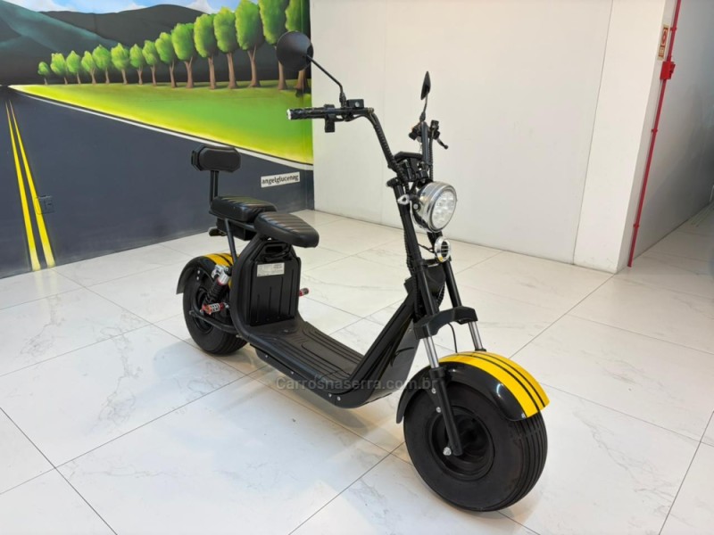 SCOOTER ELÉTRICA  - 2022 - BENTO GONçALVES