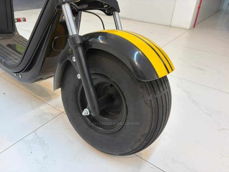 SCOOTER ELÉTRICA  - 2022 - BENTO GONçALVES