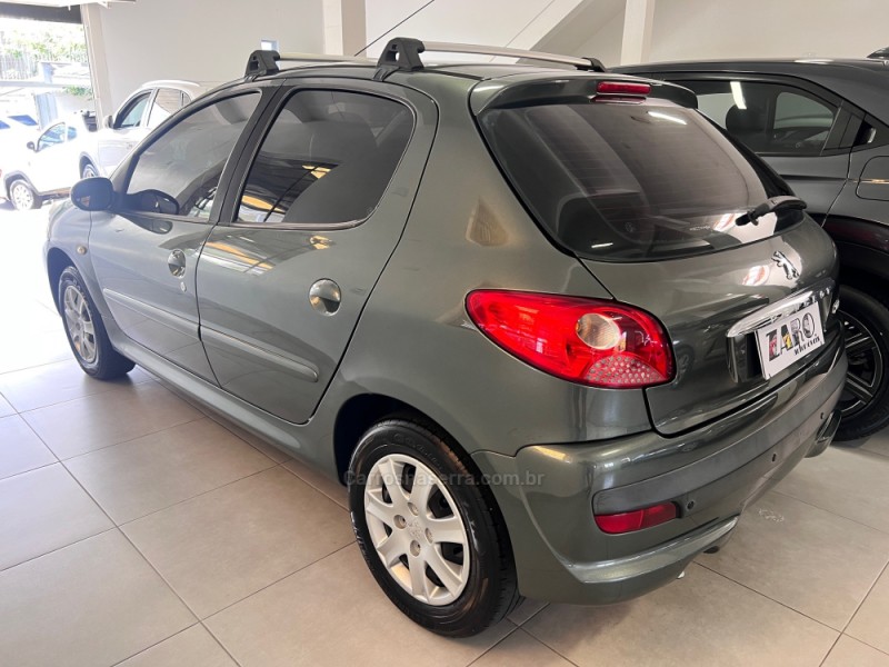 207 1.4 XR 8V FLEX 4P MANUAL - 2010 - CARLOS BARBOSA