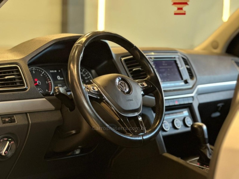 AMAROK 3.0 V6 TDI HIGHLINE CD DIESEL 4MOTION AUTOMÁTICO - 2019 - CAXIAS DO SUL