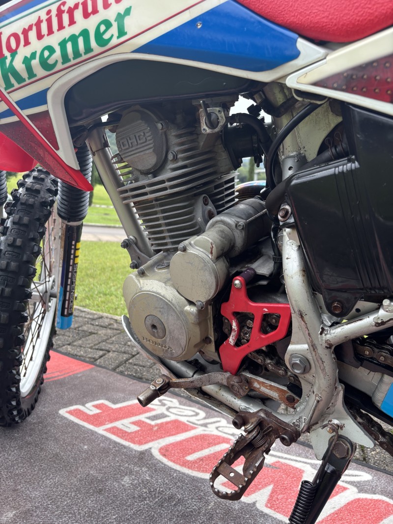 CRF 230F  - 2015 - FELIZ