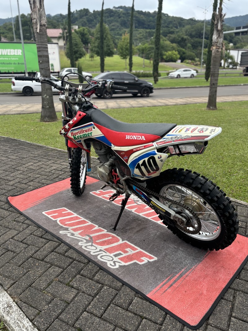 CRF 230F  - 2015 - FELIZ