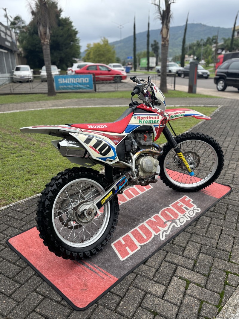 CRF 230F  - 2015 - FELIZ