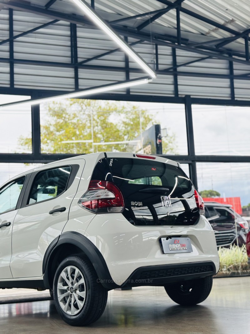 MOBI 1.0 8V EVO FLEX LIKE. MANUAL - 2024 - CANELA