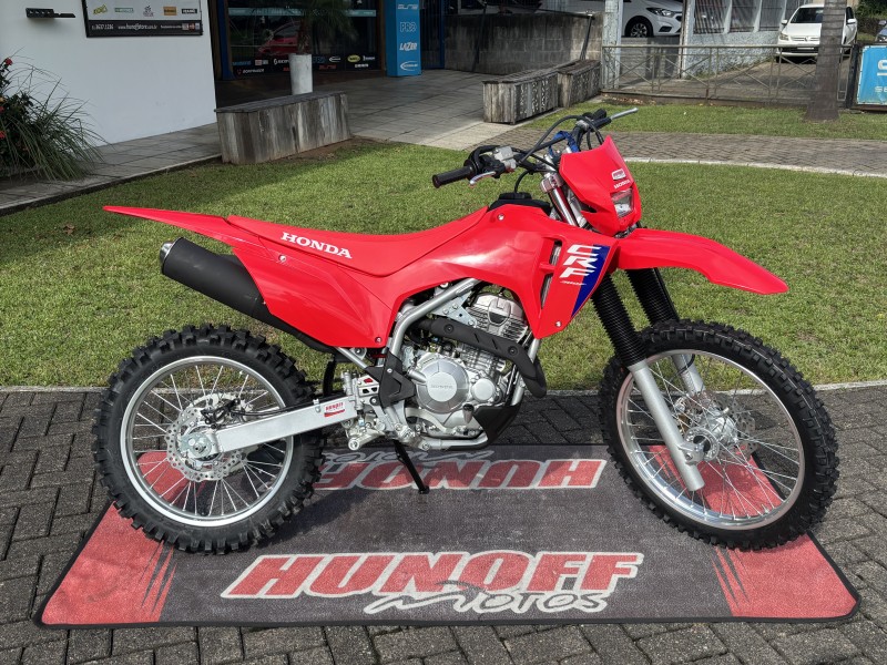 crf 300f  2026 feliz