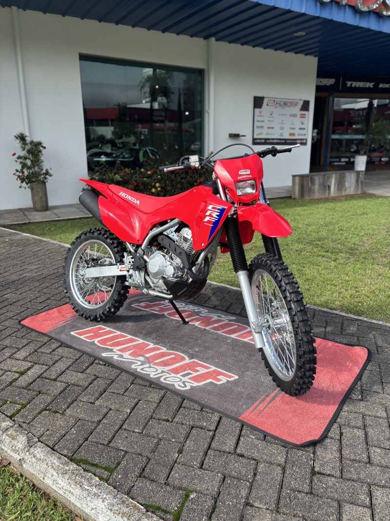 CRF 300F  - 2026 - FELIZ