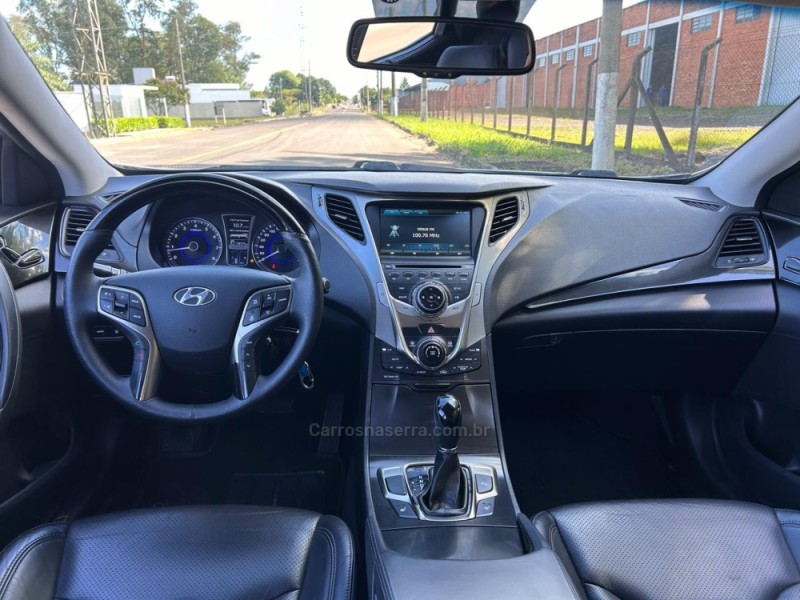 AZERA 3.0 MPFI GLS V6 24V GASOLINA 4P AUTOMÁTICO - 2013 - VENâNCIO AIRES
