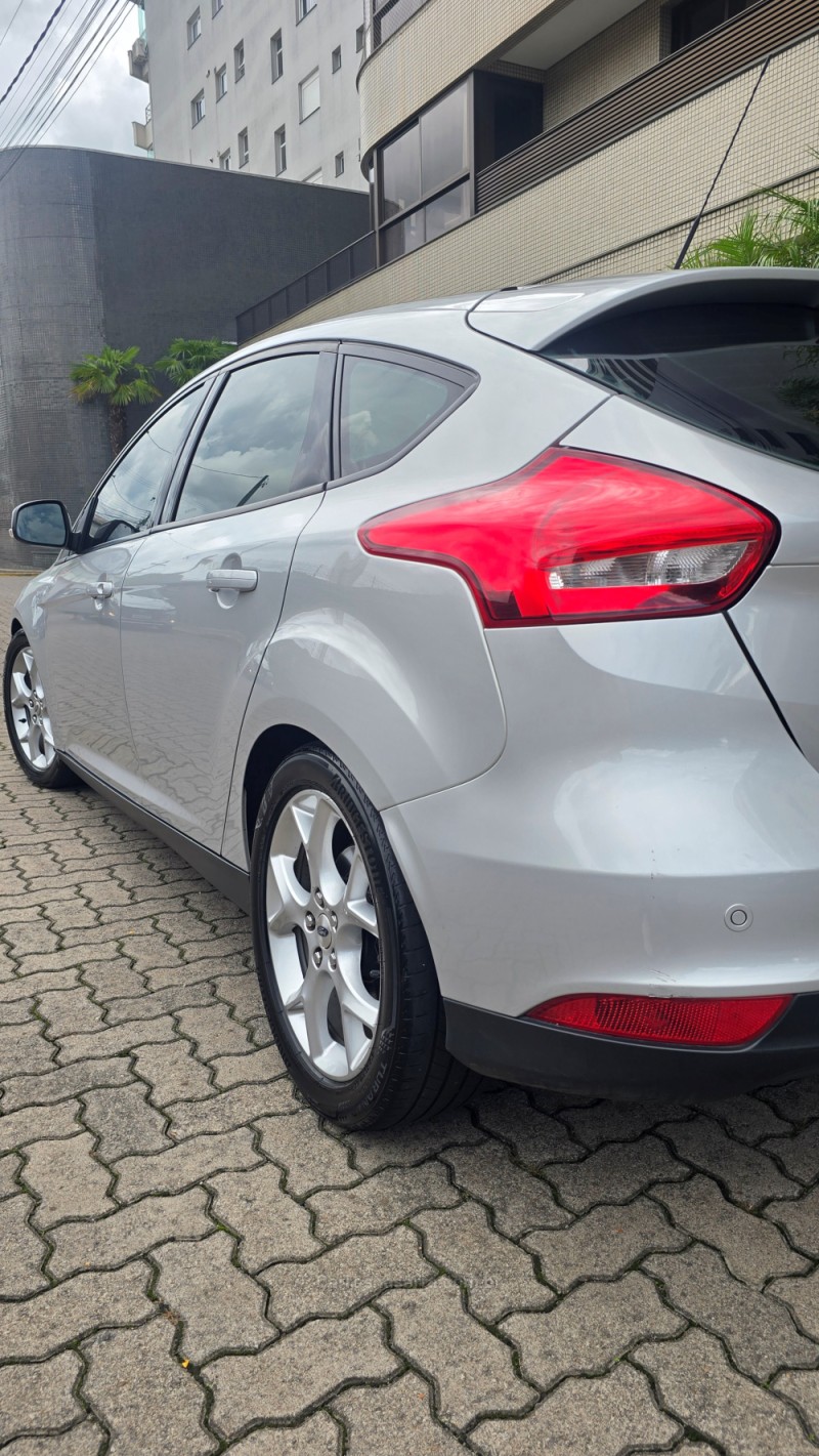 FOCUS 1.6 SE PLUS 16V FLEX 4P MANUAL - 2016 - BENTO GONçALVES