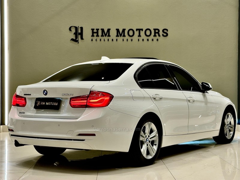 320I 2.0 SPORT GP 16V TURBO GASOLINA 4P AUTOMÁTICO - 2017 - CAXIAS DO SUL