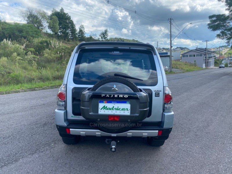 PAJERO FULL 3.8 HPE 4X4 V6 24V GASOLINA 2P AUTOMÁTICO - 2008 - FLORES DA CUNHA