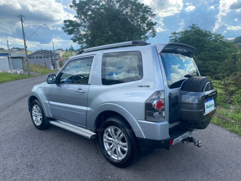 PAJERO FULL 3.8 HPE 4X4 V6 24V GASOLINA 2P AUTOMÁTICO - 2008 - FLORES DA CUNHA