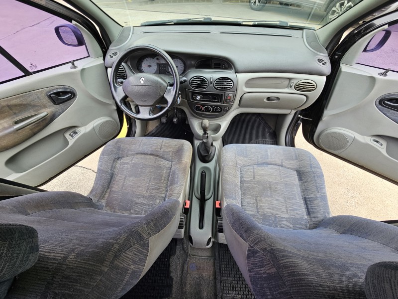 SCÉNIC 1.6 RT 16V GASOLINA 4P MANUAL - 2003 - CAXIAS DO SUL