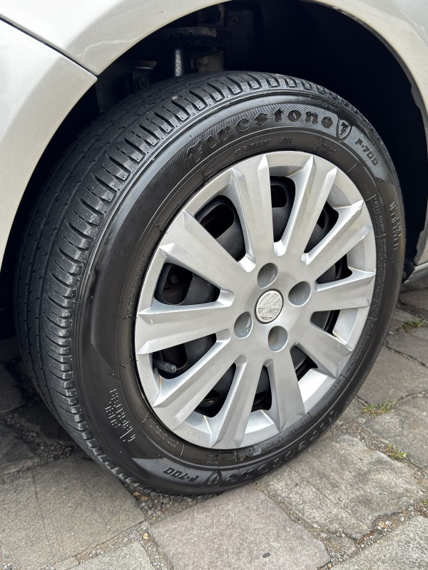 VOYAGE 1.6 MI COMFORTLINE 8V FLEX 4P MANUAL - 2013 - CAXIAS DO SUL