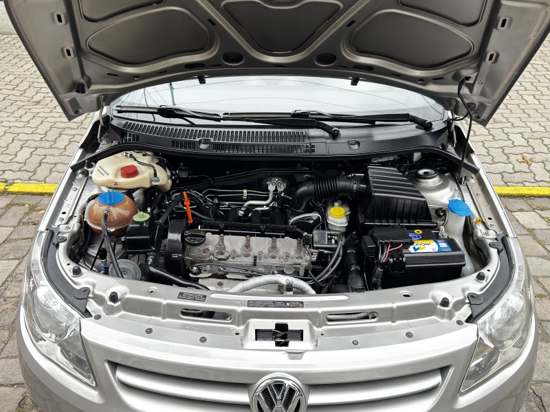 VOYAGE 1.6 MI COMFORTLINE 8V FLEX 4P MANUAL - 2013 - CAXIAS DO SUL