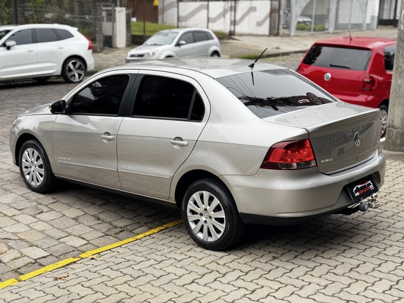 VOYAGE 1.6 MI COMFORTLINE 8V FLEX 4P MANUAL - 2013 - CAXIAS DO SUL