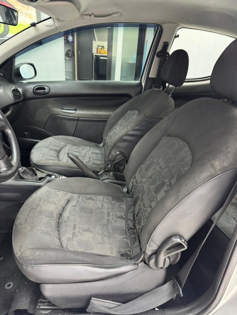 207 1.4 XR 8V FLEX 2P MANUAL - 2009 - CAXIAS DO SUL