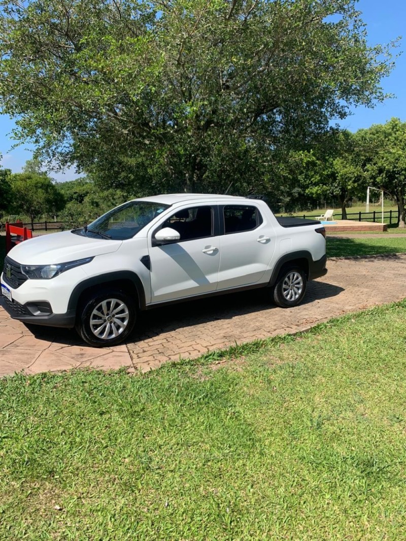 STRADA 1.3 FIRE FREEDOM 8V CD FLEX 4P MANUAL - 2024 - CARLOS BARBOSA