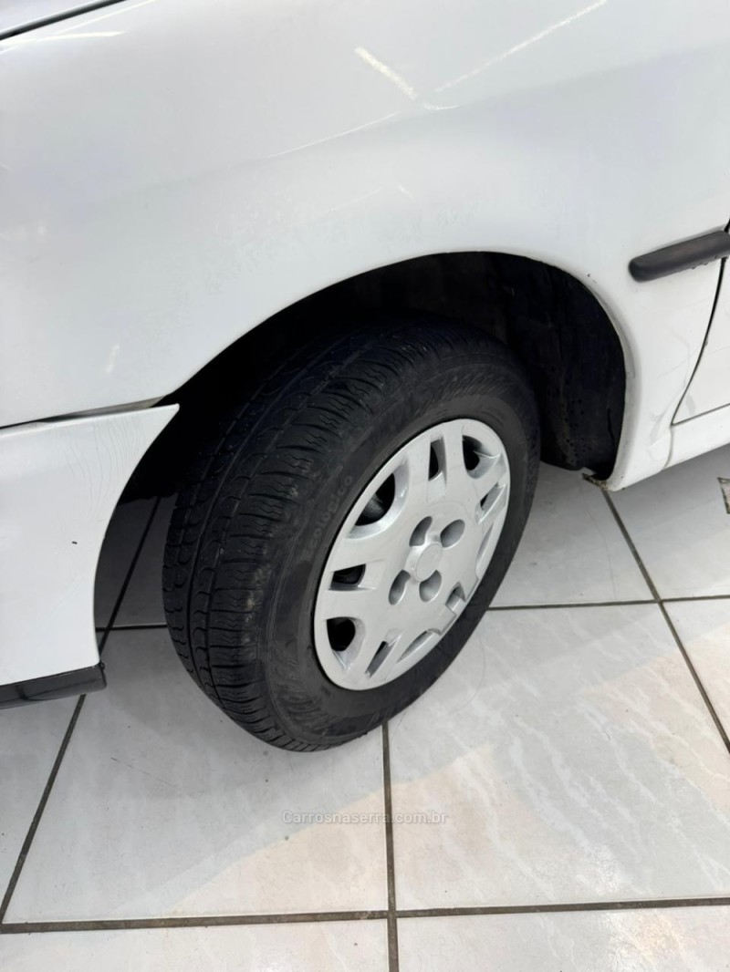 GOL 1.0 MI SPECIAL 8V GASOLINA 2P MANUAL - 2001 - CAXIAS DO SUL