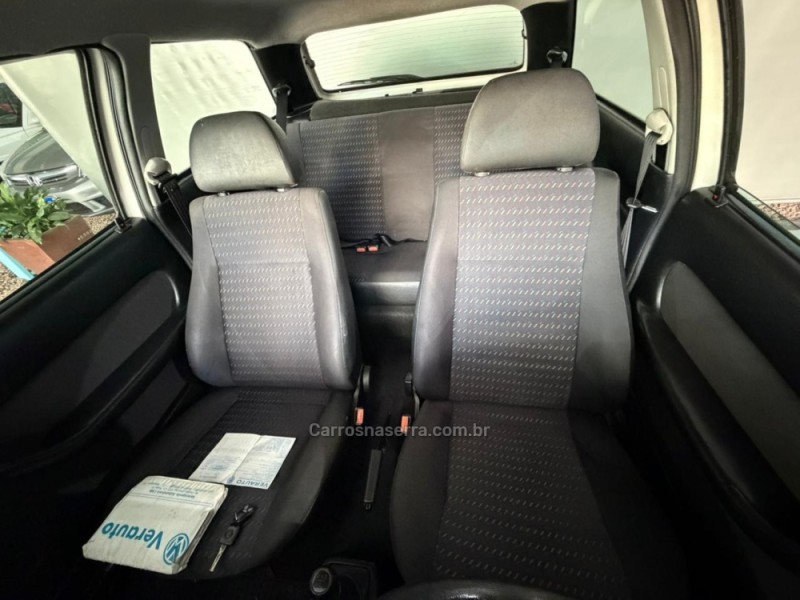 GOL 1.0 I PLUS 8V GASOLINA 2P MANUAL - 2004 - NOVA PRATA