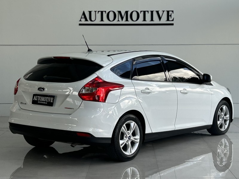 FOCUS 1.6 S HATCH 16V FLEX 4P AUTOMÁTICO - 2014 - CAXIAS DO SUL