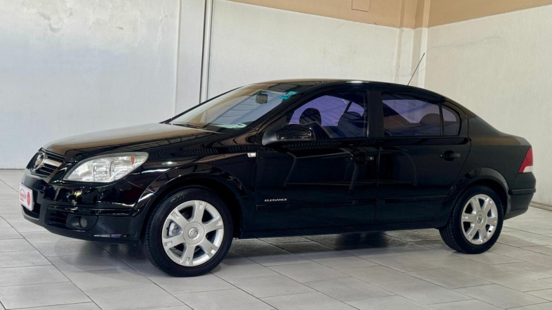 VECTRA 2.0 MPFI ELEGANCE 8V 140CV FLEX 4P MANUAL - 2008 - ESTâNCIA VELHA