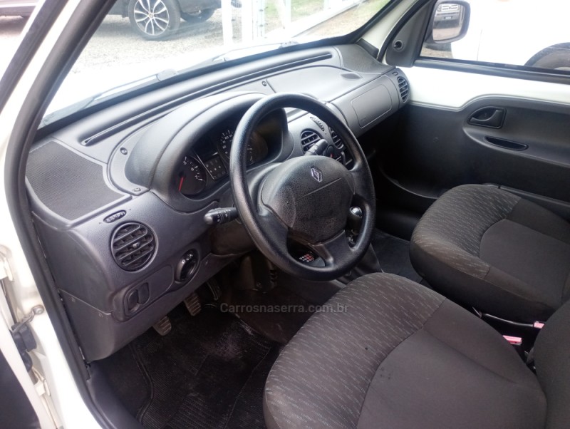 KANGOO 1.6 EXPRESS 16V FLEX 3P MANUAL - 2018 - FARROUPILHA