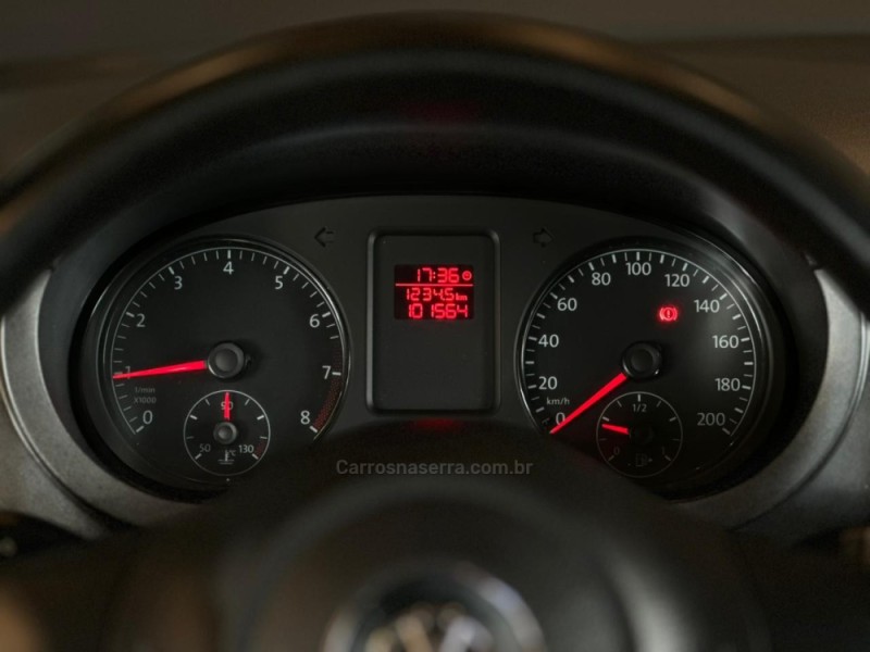 FOX 1.0 ITREND 8V FLEX 4P MANUAL - 2014 - CAXIAS DO SUL