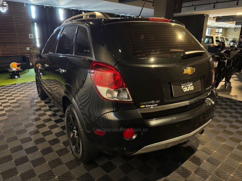 CAPTIVA 2.4 FWD SPORT 16V GASOLINA 4P AUTOMÁTICO - 2011 - FARROUPILHA