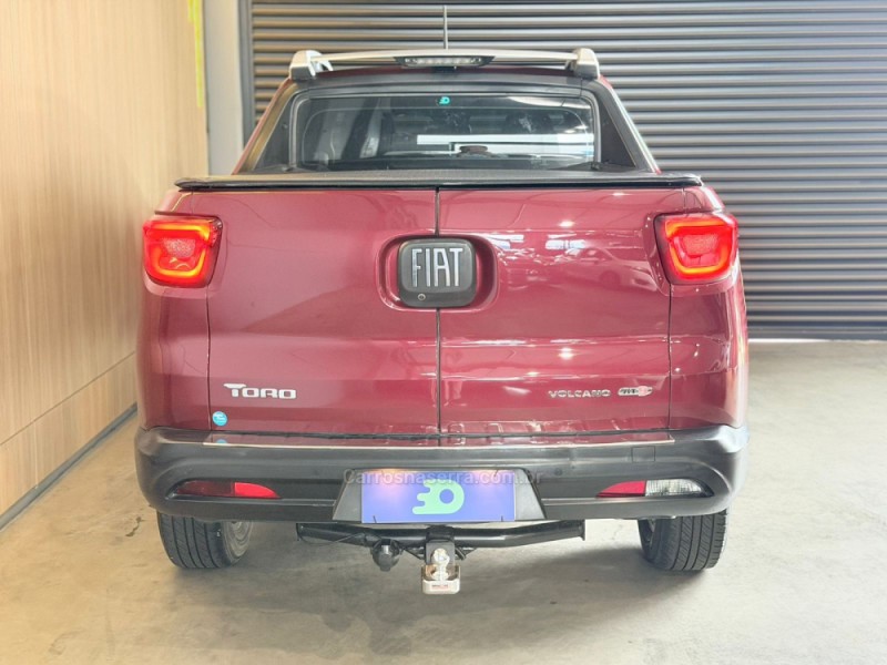 TORO 2.0 16V TURBO DIESEL VOLCANO AT9 4X4 AUTOMÁTICO - 2017 - LAJEADO