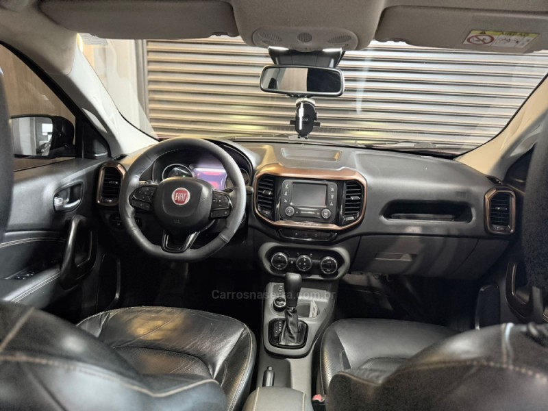 TORO 2.0 16V TURBO DIESEL VOLCANO AT9 4X4 AUTOMÁTICO - 2017 - LAJEADO