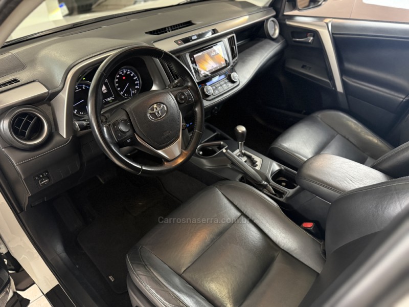 RAV4 2.0 TOP 4X2 16V GASOLINA 4P AUTOMÁTICO - 2017 - GUAPORé