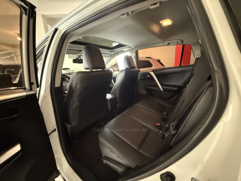 RAV4 2.0 TOP 4X2 16V GASOLINA 4P AUTOMÁTICO - 2017 - GUAPORé