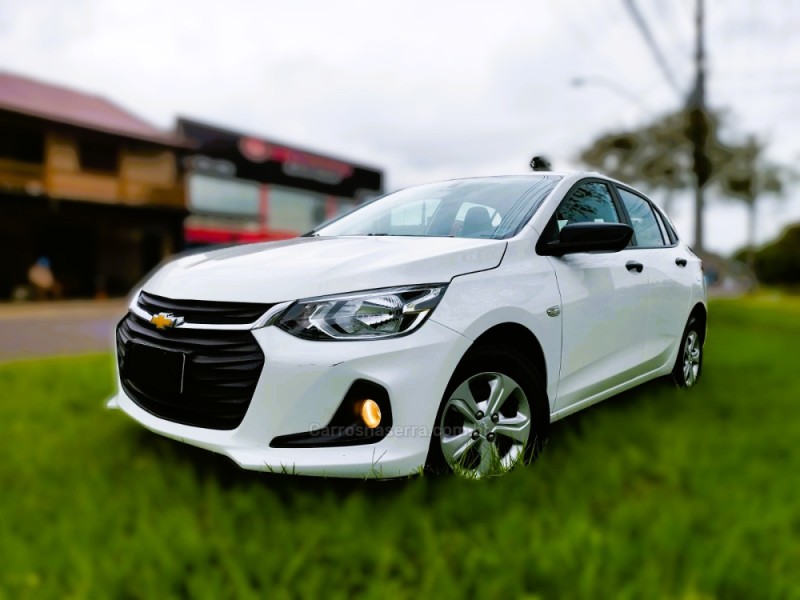 ONIX 1.0 LT1 12V FLEX 4P MANUAL - 2024 - NOVO HAMBURGO