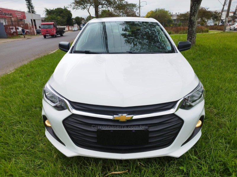 ONIX 1.0 LT1 12V FLEX 4P MANUAL - 2024 - NOVO HAMBURGO
