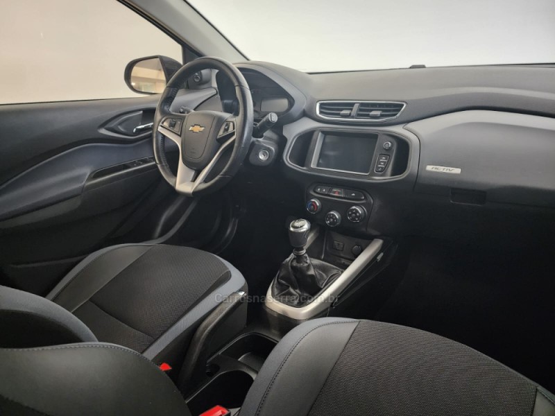 ONIX 1.4 MPFI ACTIV 8V FLEX 4P MANUAL - 2019 - CAXIAS DO SUL