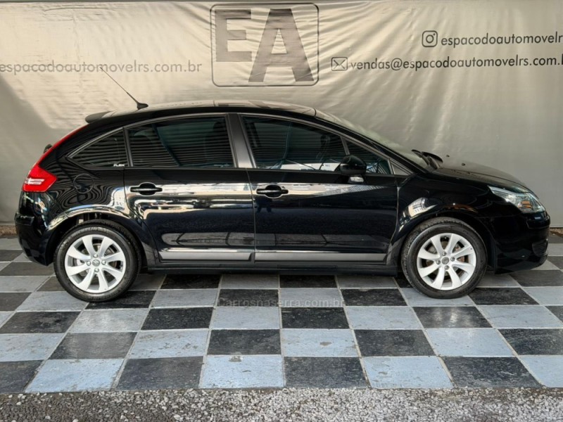 C4 1.6 GLX 16V FLEX 4P MANUAL - 2011 - NOVA PRATA