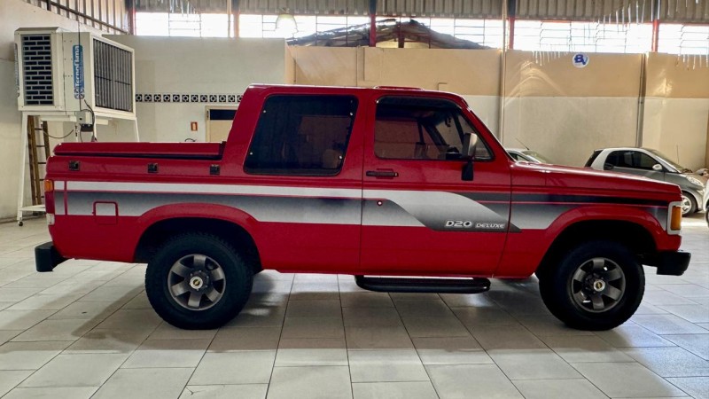 D20 4.0 CUSTOM DE LUXE CD 8V DIESEL 2P MANUAL - 1989 - ESTâNCIA VELHA