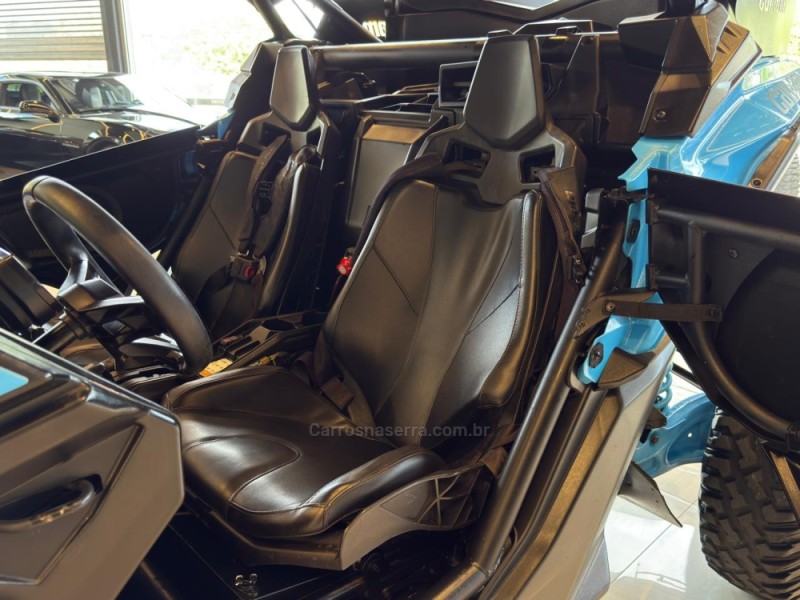 MAVERICK XRS X3 XRS TURBO RR SMART SHOX - 2021 - CAXIAS DO SUL