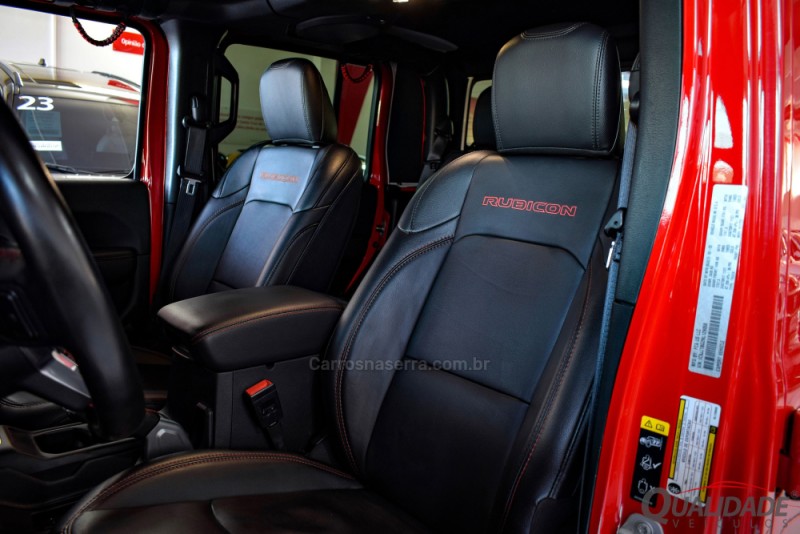 GLADIATOR 3.6 RUBICON V6 4X4 4P GASOLINA AUTOMÁTICO - 2022 - SANTA CRUZ DO SUL