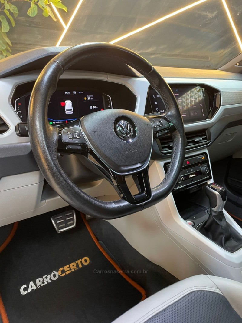 T-CROSS 1.4 HIGHLINE TSI 16V FLEX 4P AUTOMÁTICO - 2021 - NOVO HAMBURGO