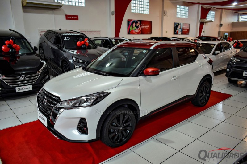 KICKS 1.6 XPLAY 16V FLEX 4P AUTOMÁTICO - 2022 - SANTA CRUZ DO SUL