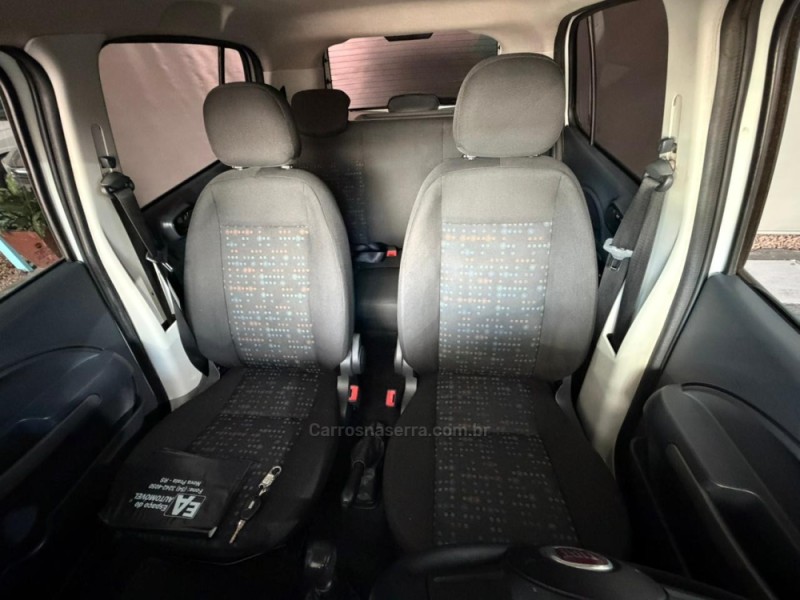 UNO 1.0 EVO VIVACE 8V FLEX 4P MANUAL - 2014 - NOVA PRATA