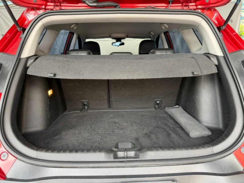 TRACKER 1.0 12V LTZ TURBO FLEX 4P AUTOMÁTICO - 2021 - NOVA PRATA