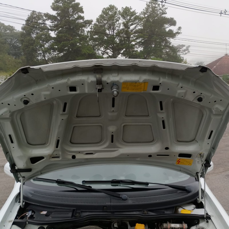 CLASSIC 1.0 MPFI LS 8V FLEX 4P MANUAL - 2012 - FARROUPILHA