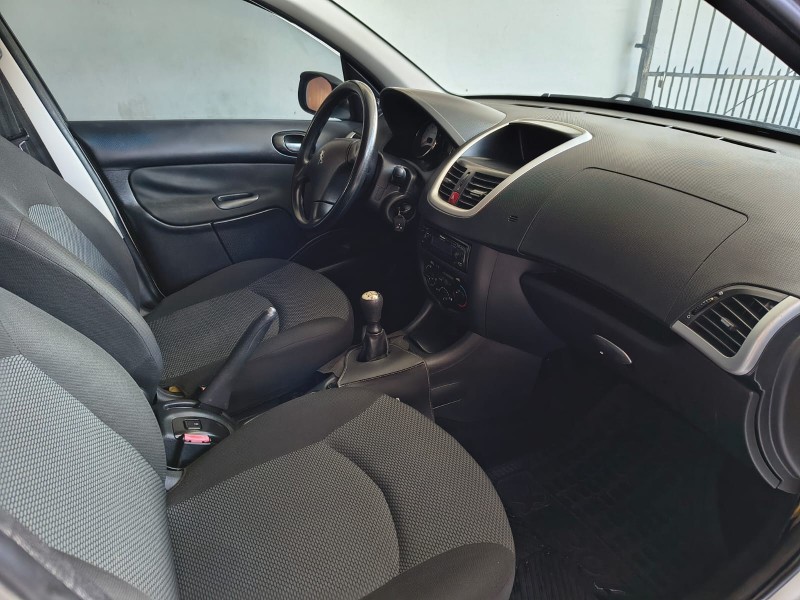 207 1.4 XR 8V FLEX 4P MANUAL - 2013 - CAXIAS DO SUL