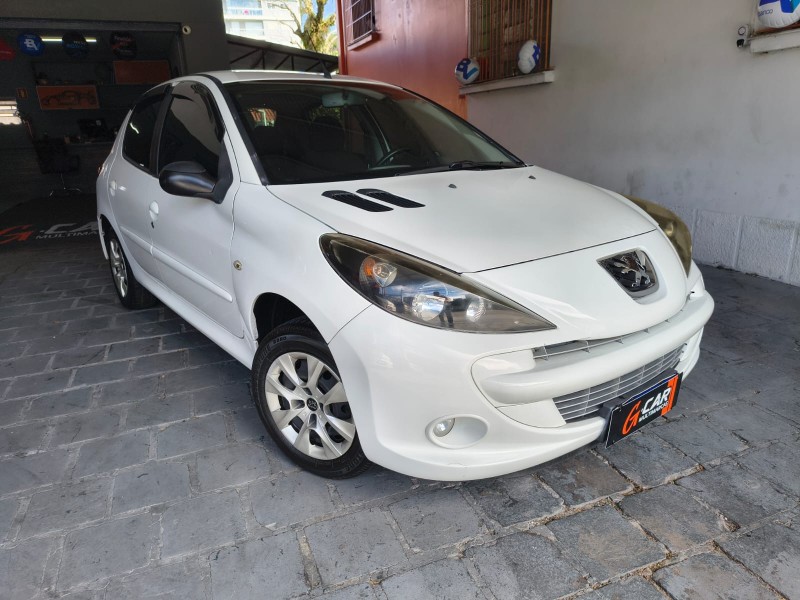 207 1.4 XR 8V FLEX 4P MANUAL - 2013 - CAXIAS DO SUL